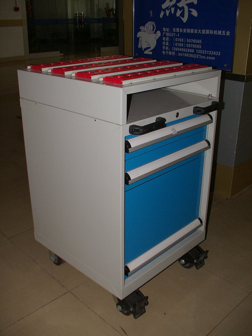 CNC tool cart
