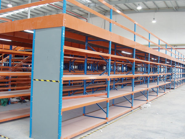 搭建钢结构华体会体育(中国)HTH·官方网站时，这些点要注意