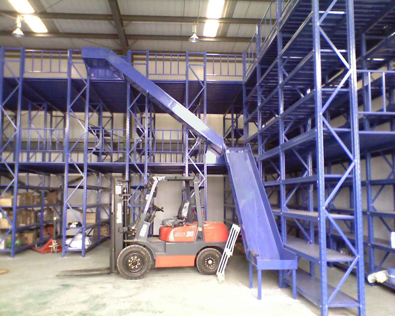 工字钢华体会体育(中国)HTH·官方网站,仓储华体会体育(中国)HTH·官方网站