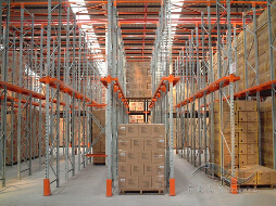 仓库通廊式货架