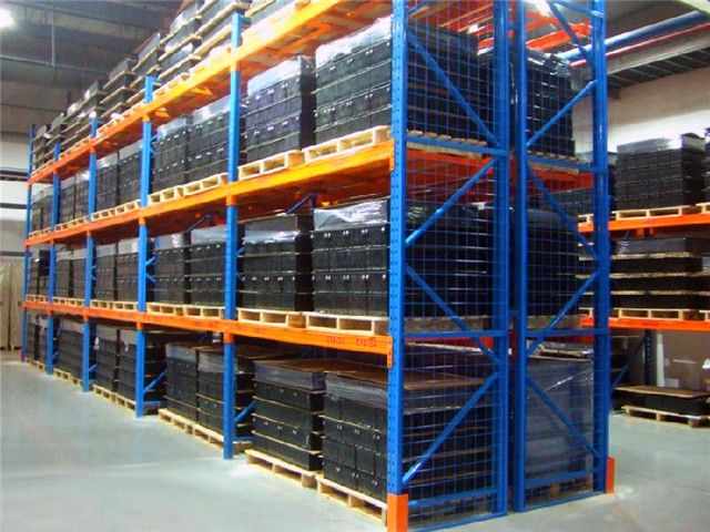 Heavy shelves